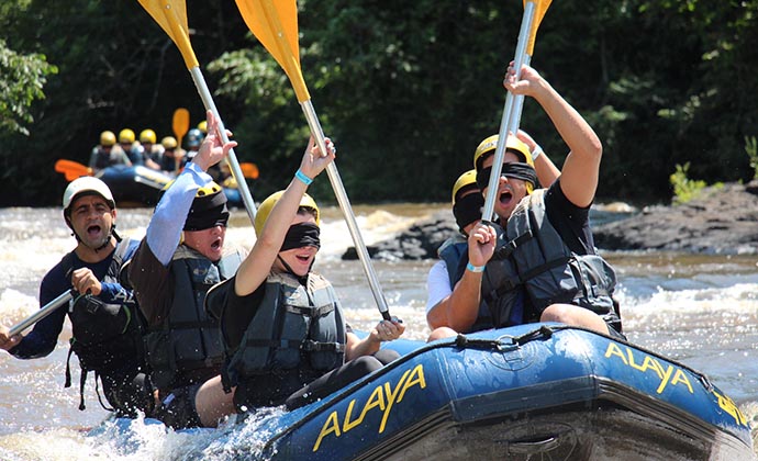 Alaya Brotas Rafting Empresarial